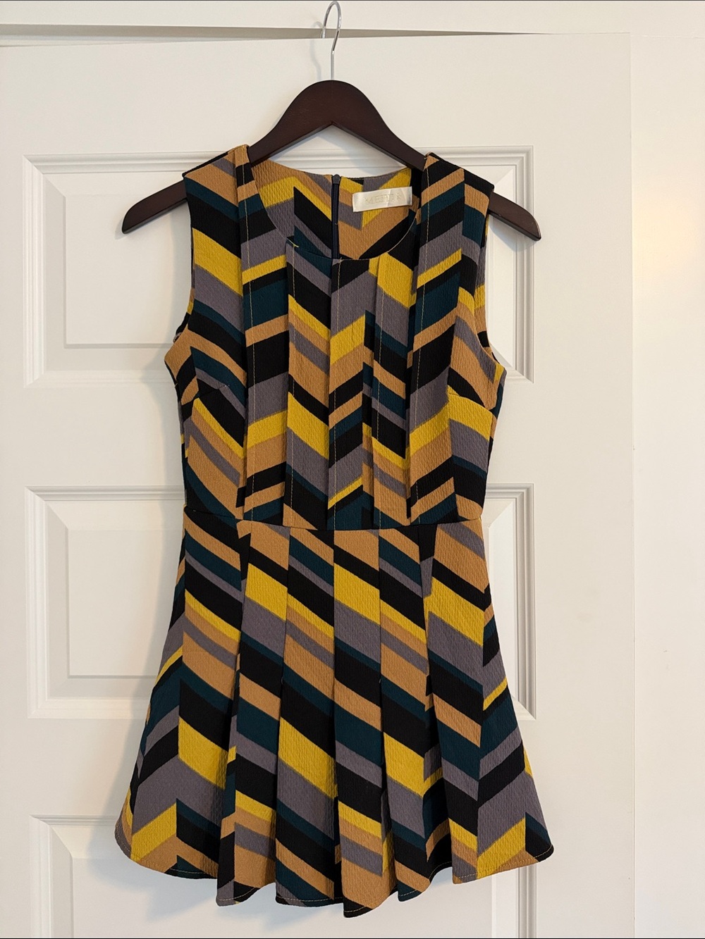 Sleeveless Chevron-Print Fit & Flare Romper in Mustard, Black, Teal